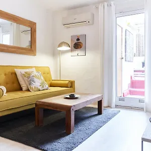 Apartamento Ha Diputació Terrace