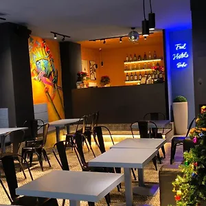  Hostel Feel Soho İspanya